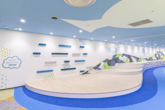 ボーダーウォール・ステップデッキ