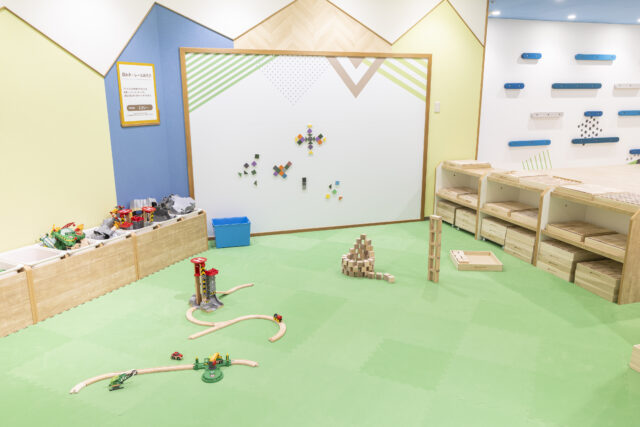 積み木・レール遊び